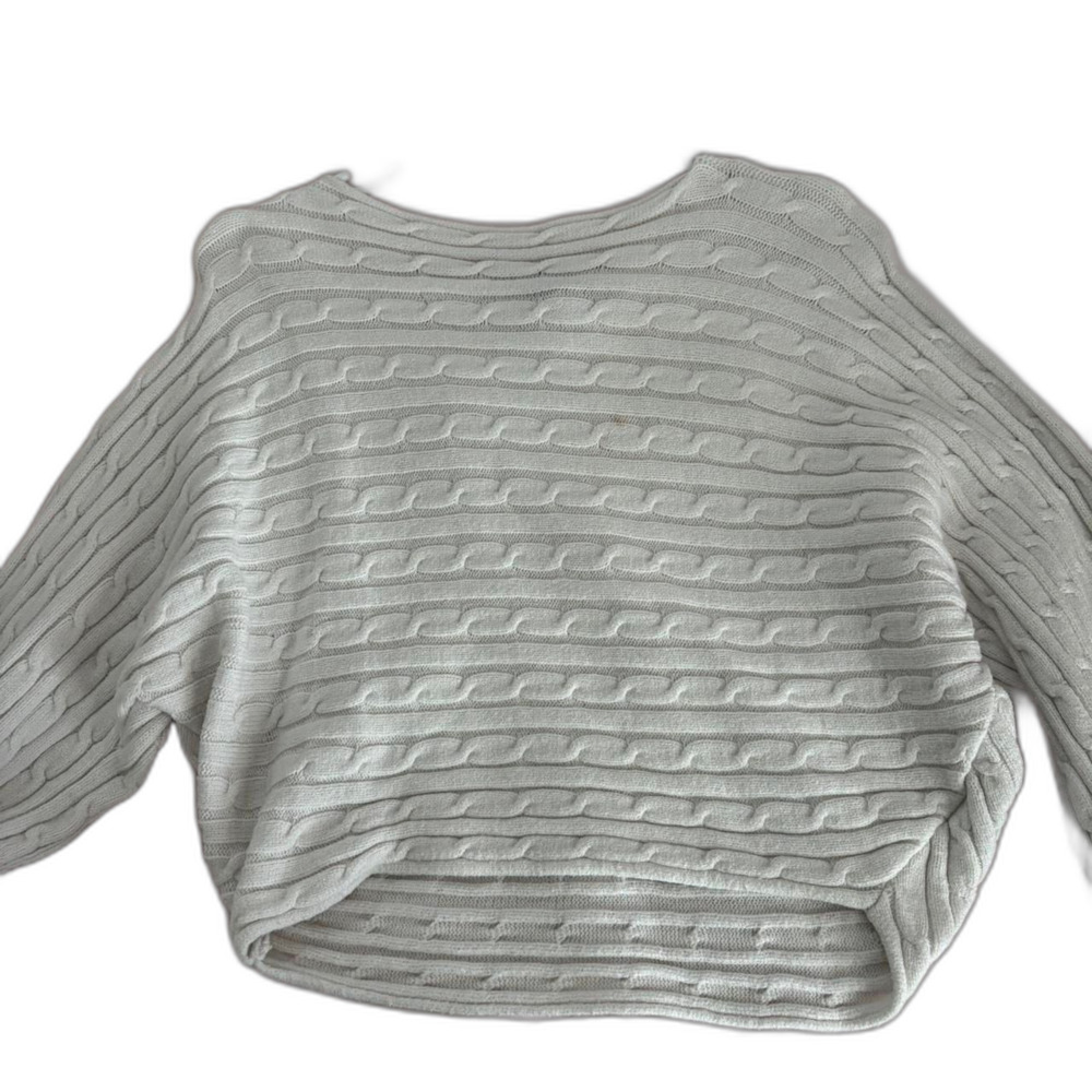 FABRIK Women's Cream Sweatshirt Twisted Detailing Cozy Fall Medium Scoop Neck